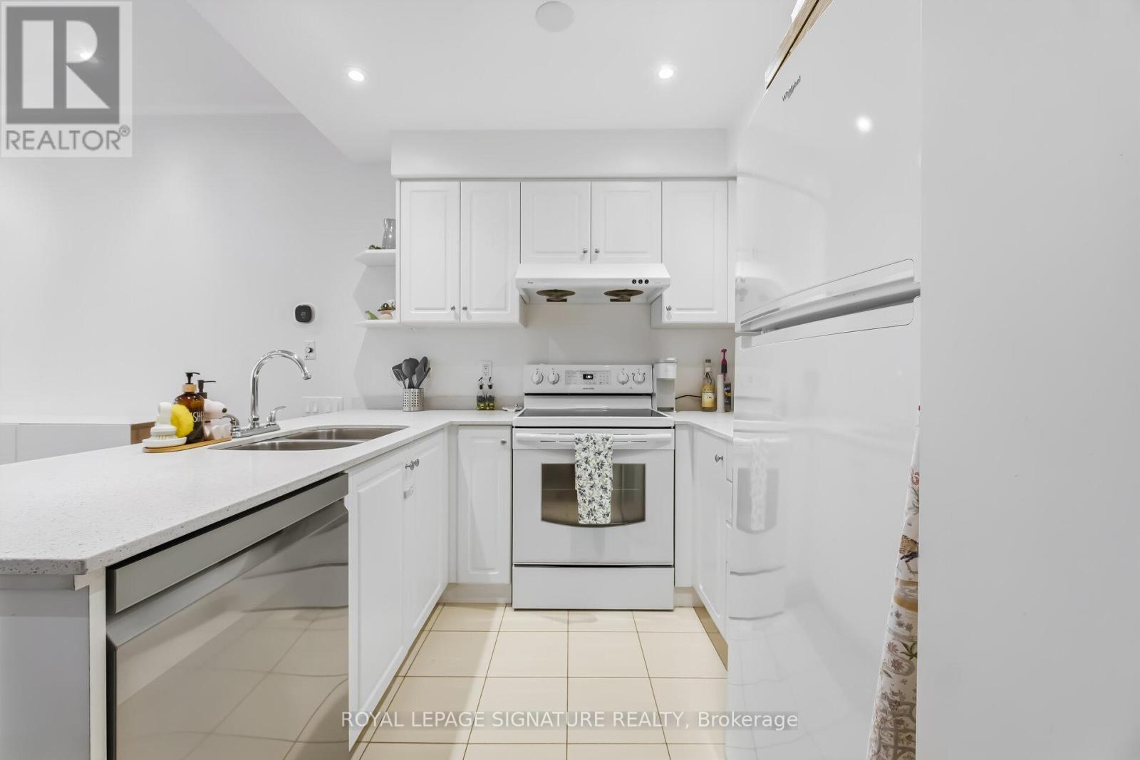 153 - 760 Lawrence Avenue W, Toronto, Ontario  M6A 3E7 - Photo 6 - W12939056