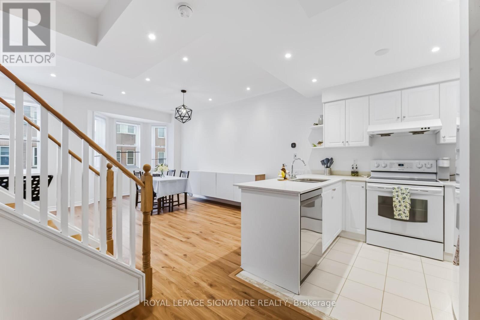 153 - 760 Lawrence Avenue W, Toronto, Ontario  M6A 3E7 - Photo 5 - W12939056