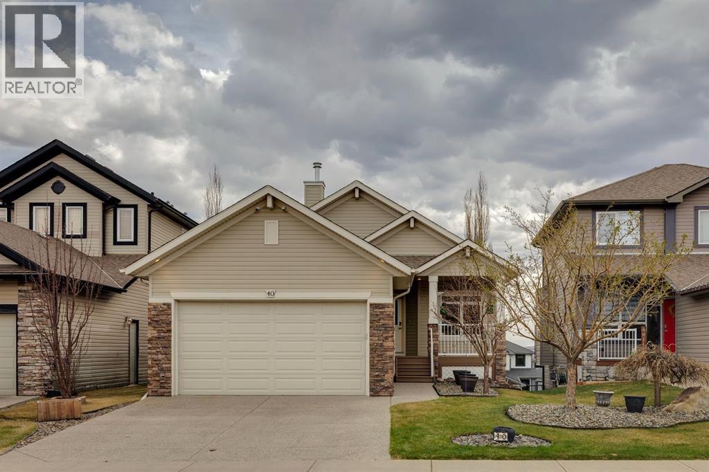 40 Sunset Close, Cochrane, Alberta  T4C 0B3 - Photo 1 - A2309100