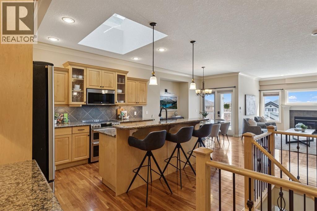 40 Sunset Close, Cochrane, Alberta  T4C 0B3 - Photo 12 - A2309100