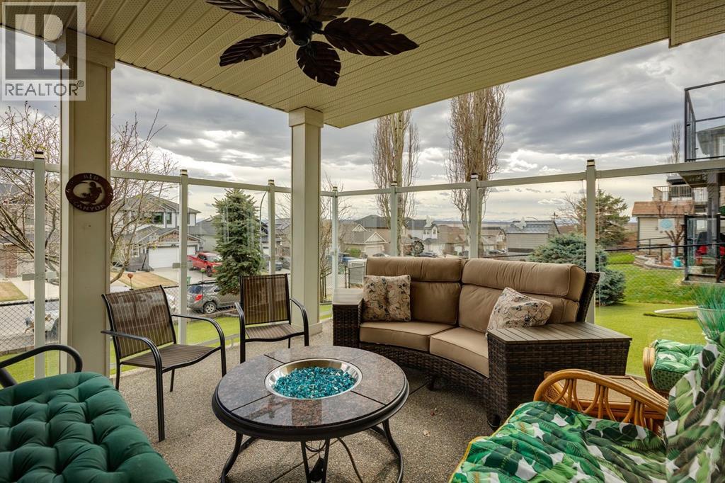 40 Sunset Close, Cochrane, Alberta  T4C 0B3 - Photo 43 - A2309100