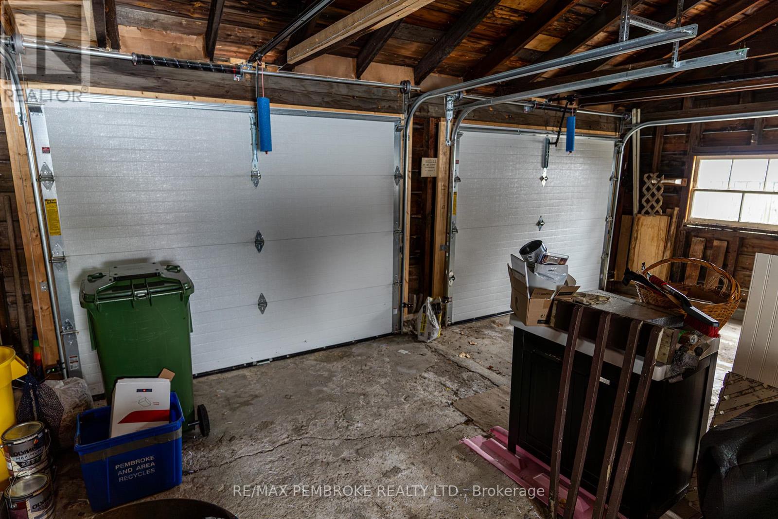 563 Perth Street, Pembroke, Ontario  K8A 6B7 - Photo 32 - X12889648