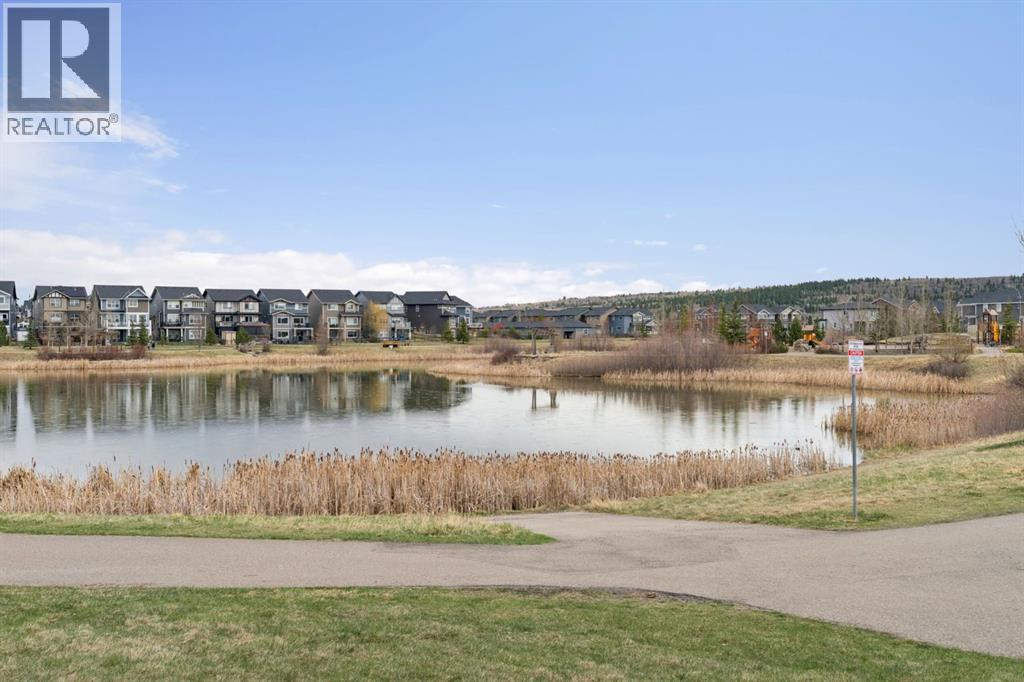 107 Sundown View, Cochrane, Alberta  T4C 2N9 - Photo 24 - A2303657