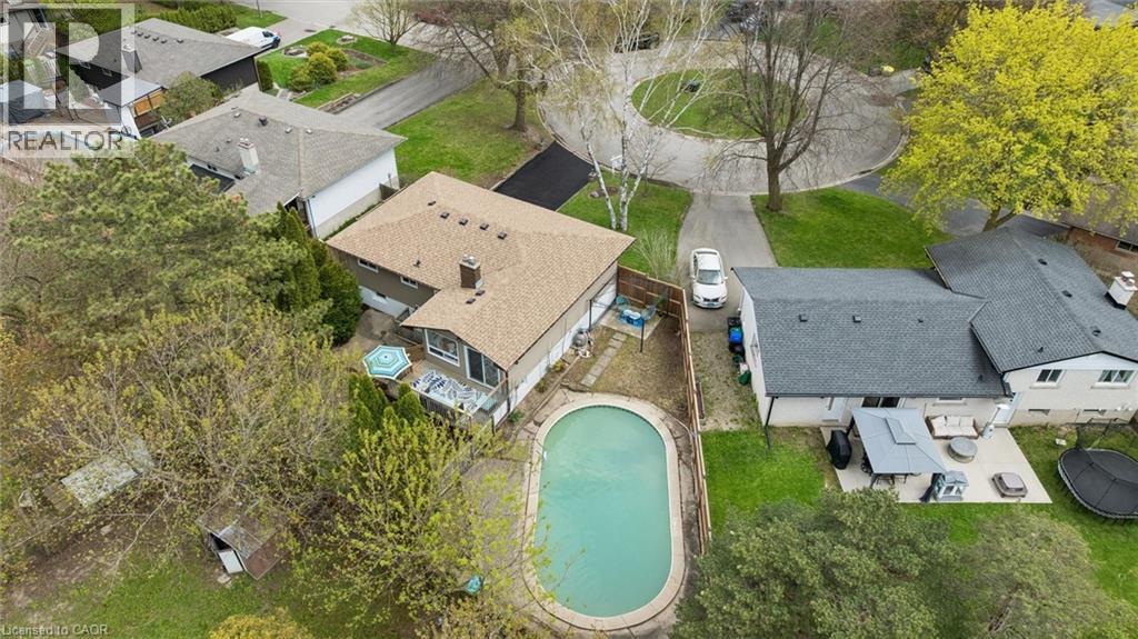 176 Woodville Place, Waterloo, Ontario  N2L 4W9 - Photo 36 - 40819303