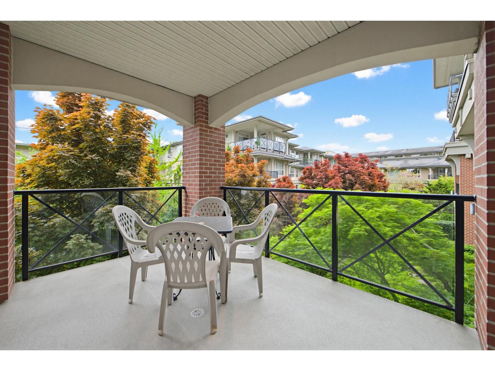 203 15357 17a Avenue, Surrey, British Columbia  V4A 1V4 - Photo 8 - R3118624