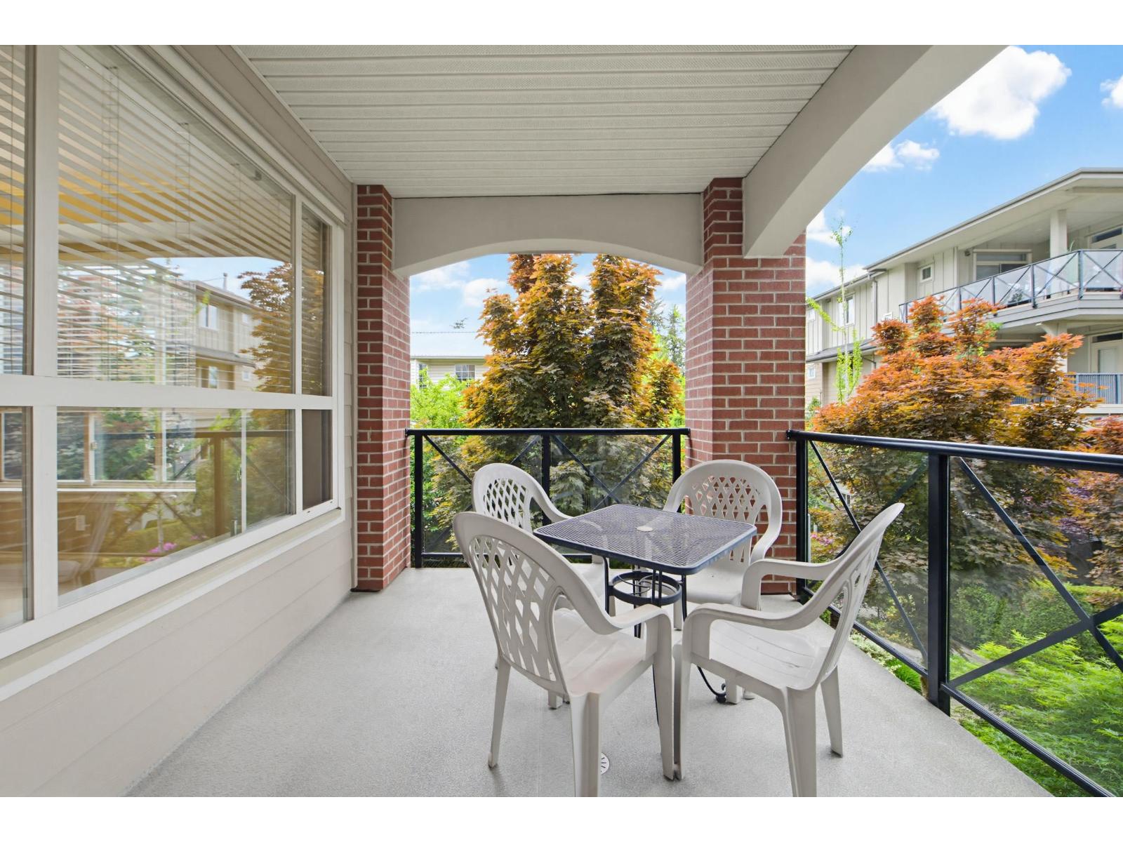 203 15357 17a Avenue, Surrey, British Columbia  V4A 1V4 - Photo 11 - R3118624