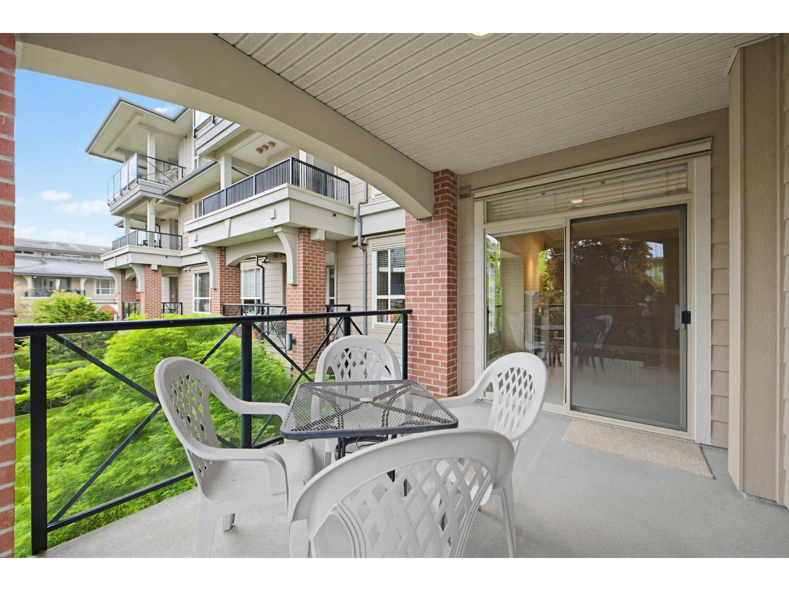 203 15357 17a Avenue, Surrey, British Columbia  V4A 1V4 - Photo 9 - R3118624