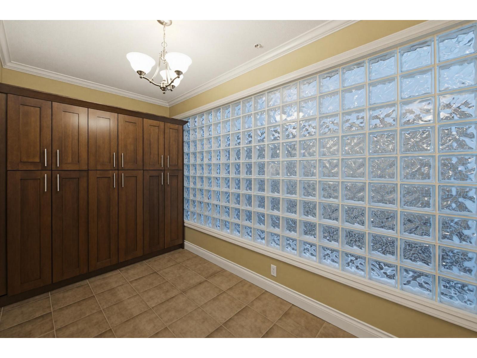 203 15357 17a Avenue, Surrey, British Columbia  V4A 1V4 - Photo 19 - R3118624