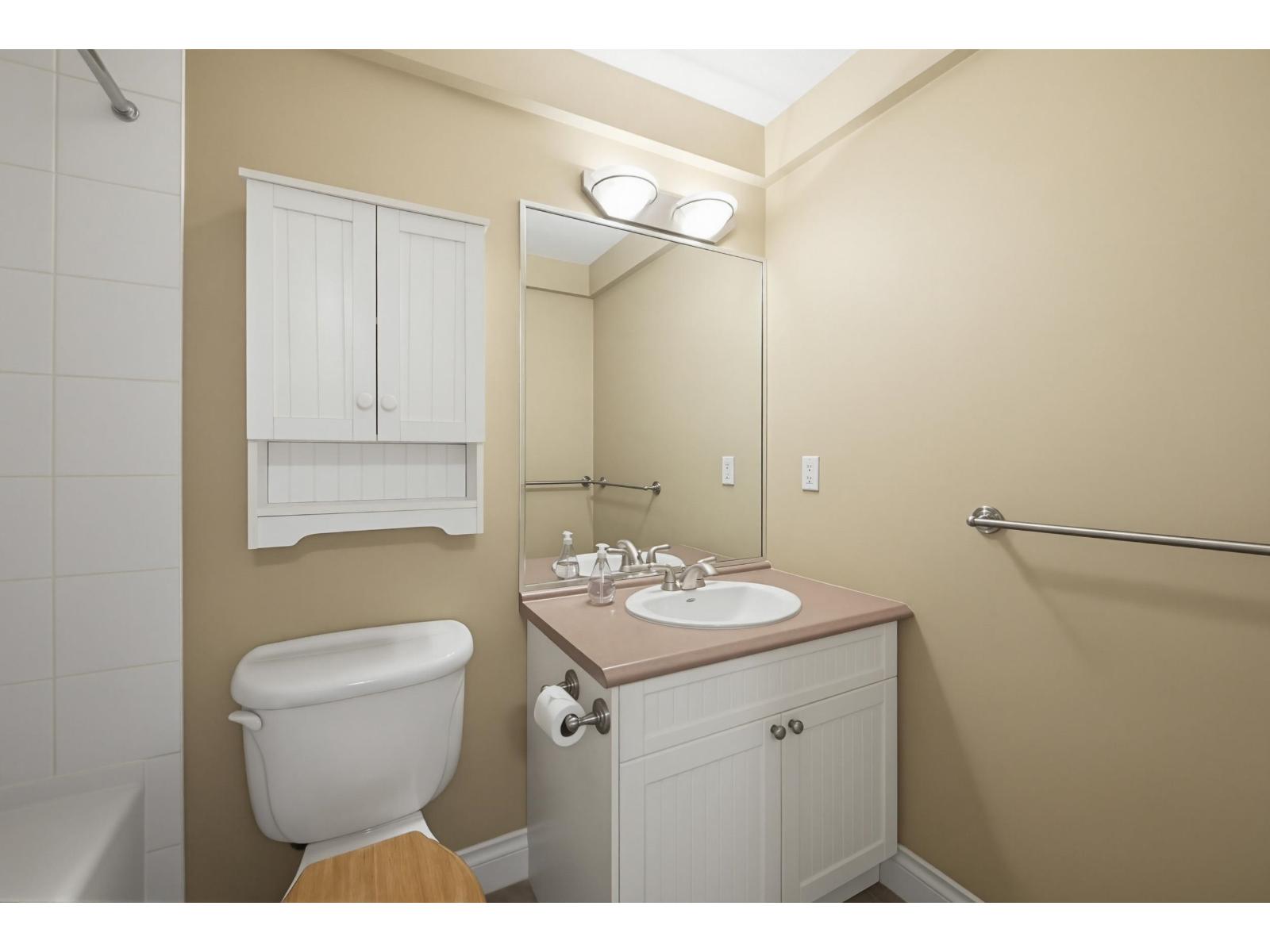 203 15357 17a Avenue, Surrey, British Columbia  V4A 1V4 - Photo 27 - R3118624