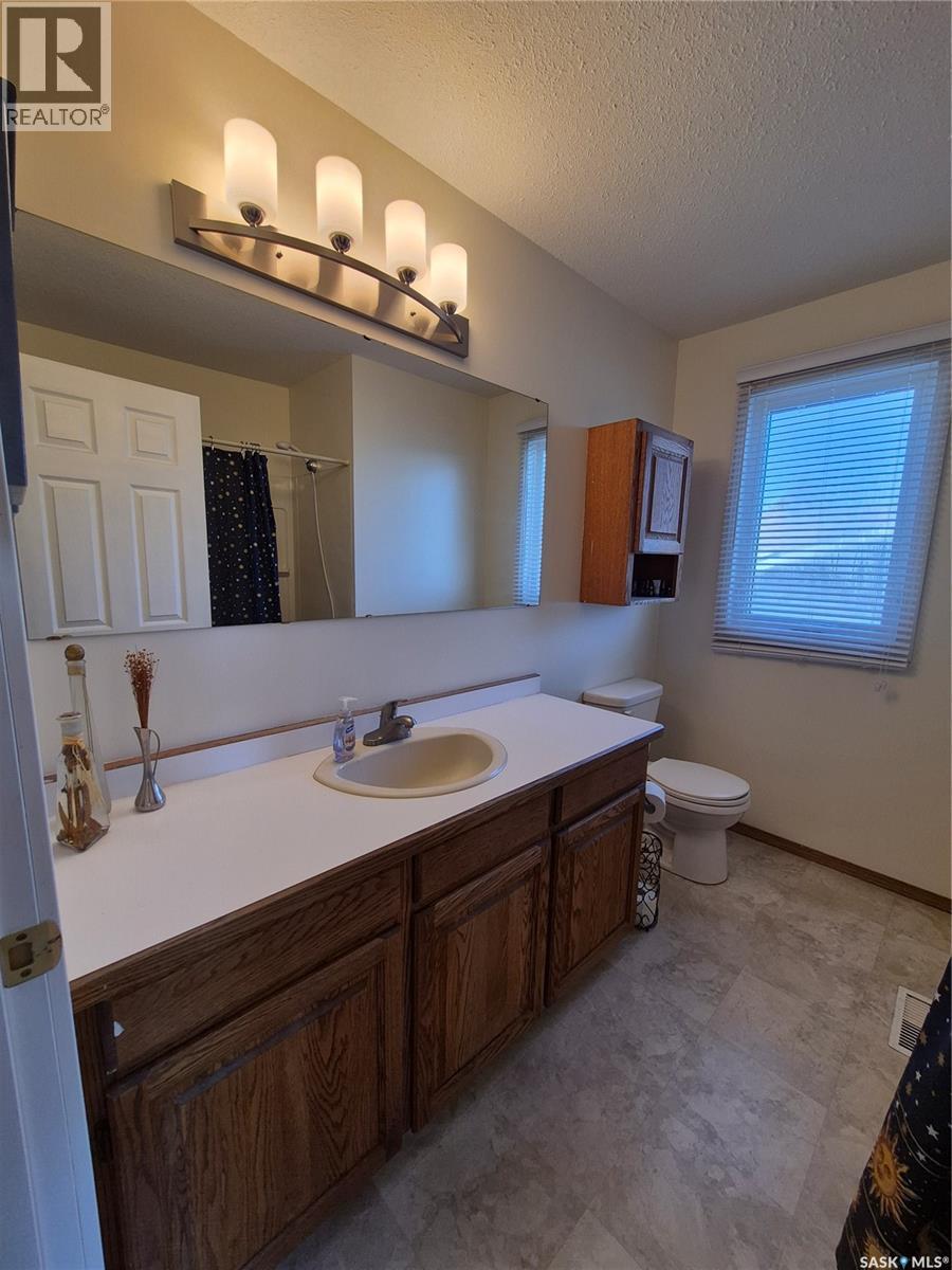 246 Battleford Trail, Swift Current, Saskatchewan  S9H 4J5 - Photo 17 - SK035299