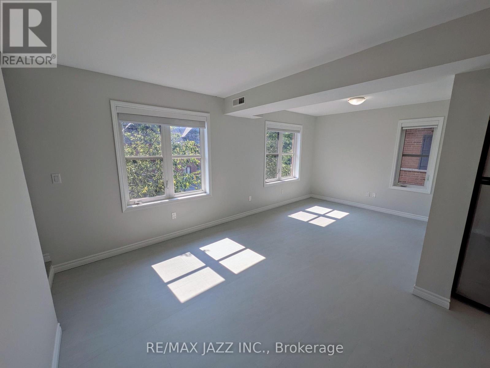 202 - 770 King Street E, Oshawa, Ontario  L1H 1G9 - Photo 11 - E13100970