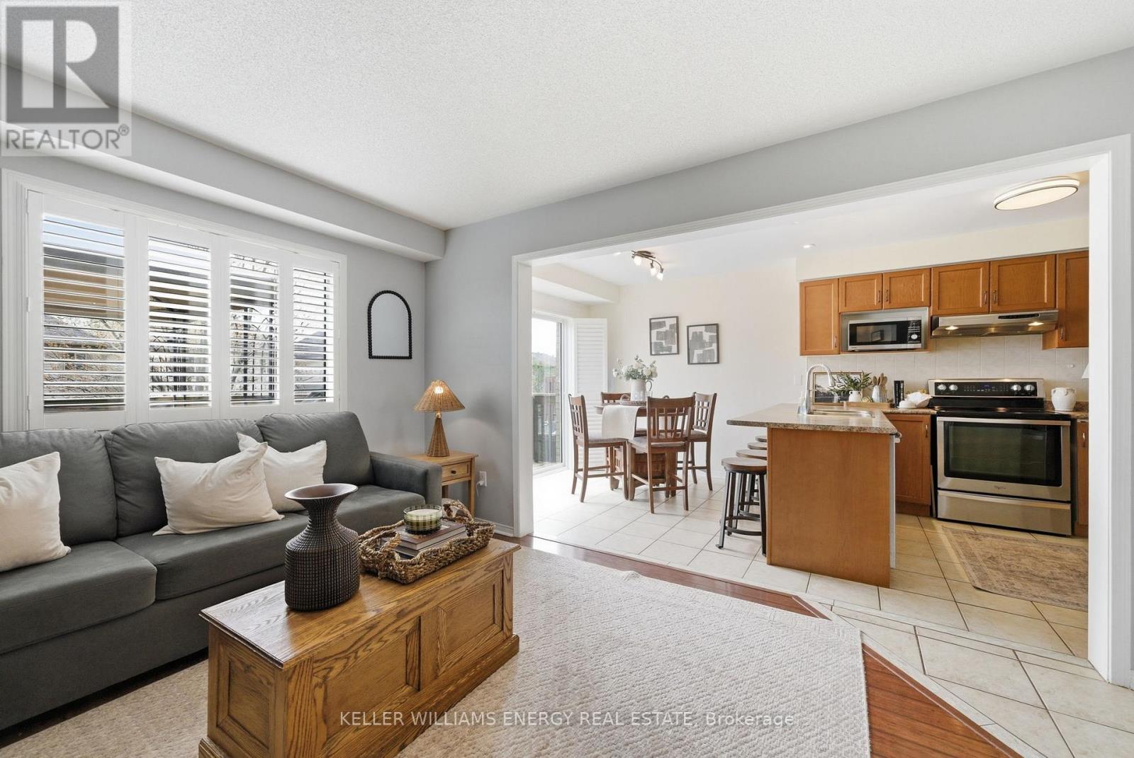 590 Brasswinds Trail, Oshawa, Ontario  L1K 2Z2 - Photo 10 - E13101066