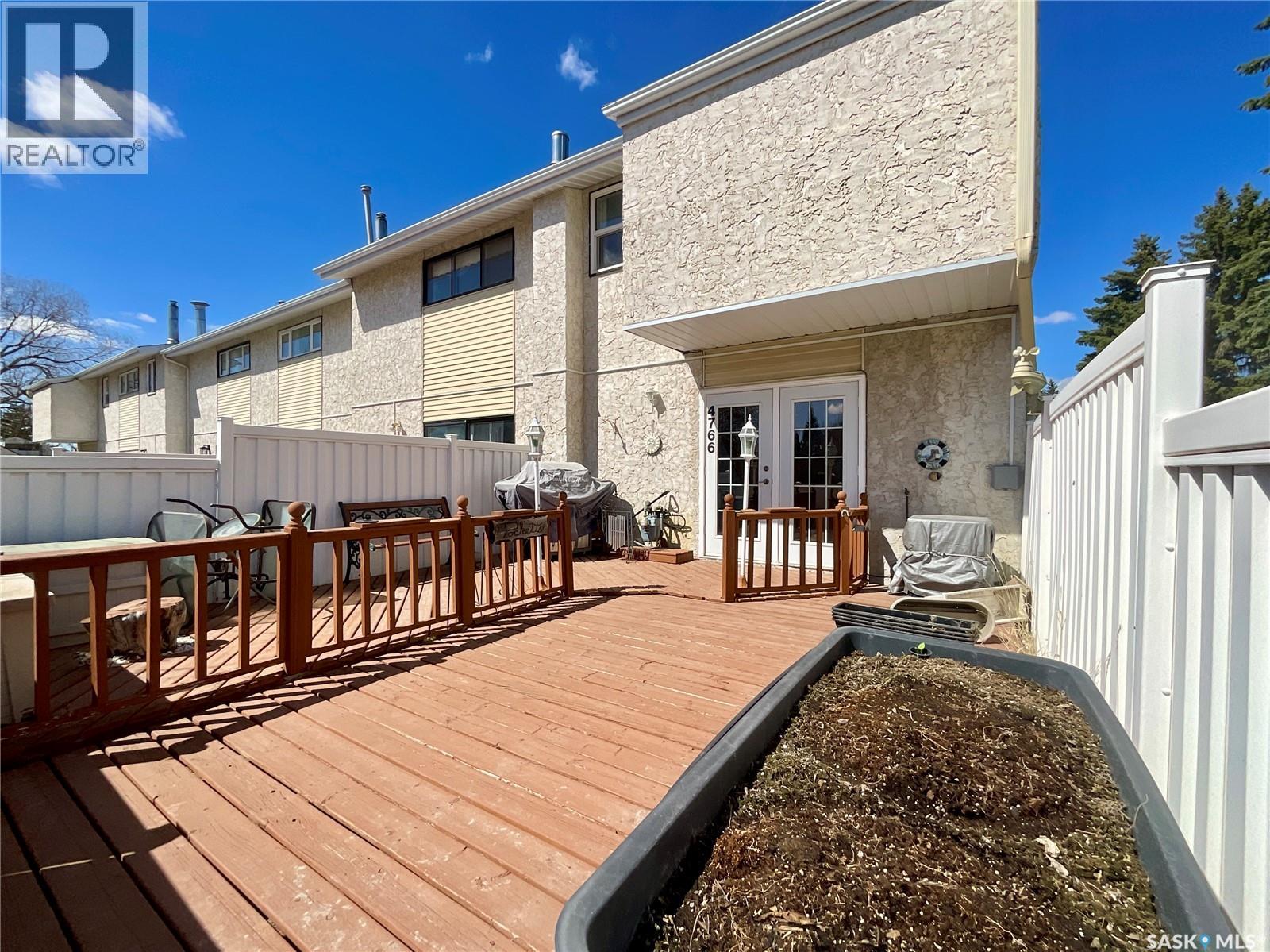 4766 Queen Street, Regina, Saskatchewan  S4S 6G7 - Photo 33 - SK035336