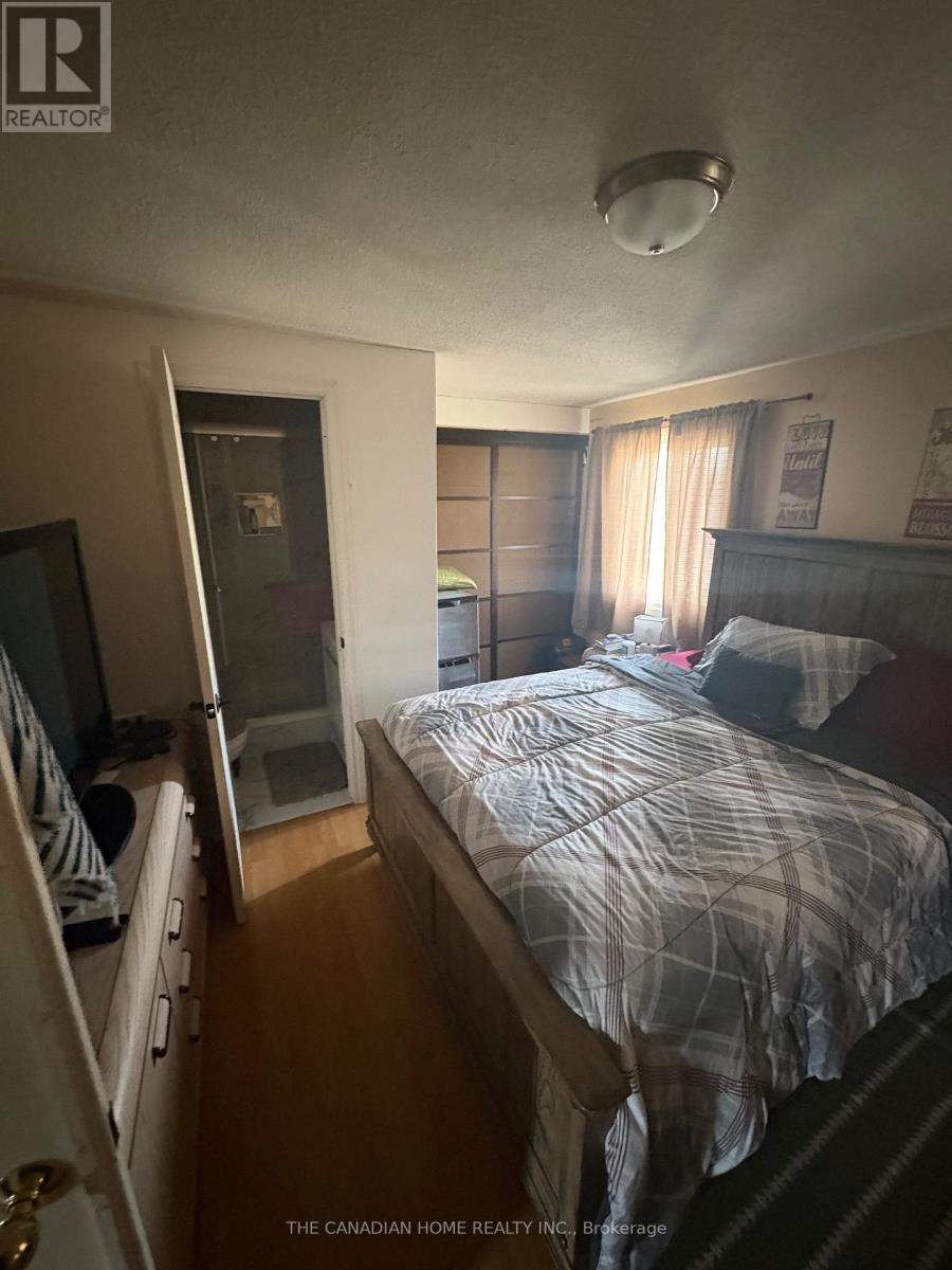 45 Hansen Road E, Brampton, Ontario  L6V 3C5 - Photo 13 - W13099742