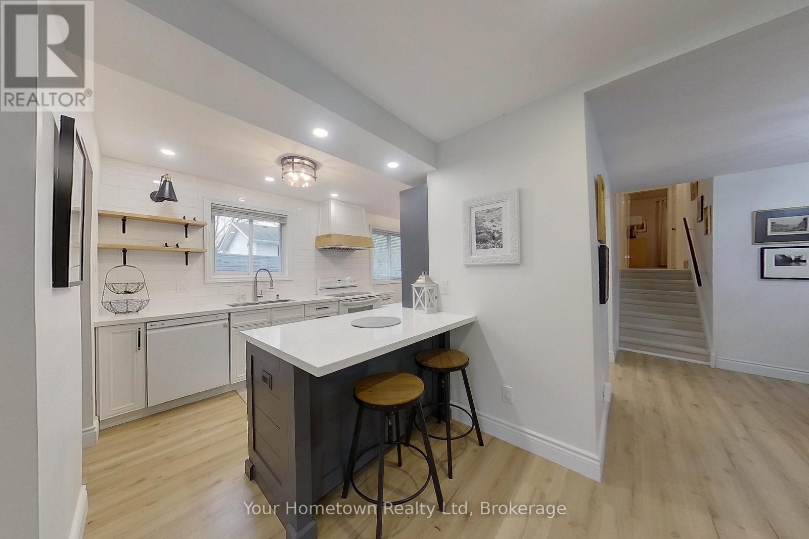 14 Braeside Street, Centre Wellington (Fergus), Ontario  N1M 2Y8 - Photo 12 - X13100982
