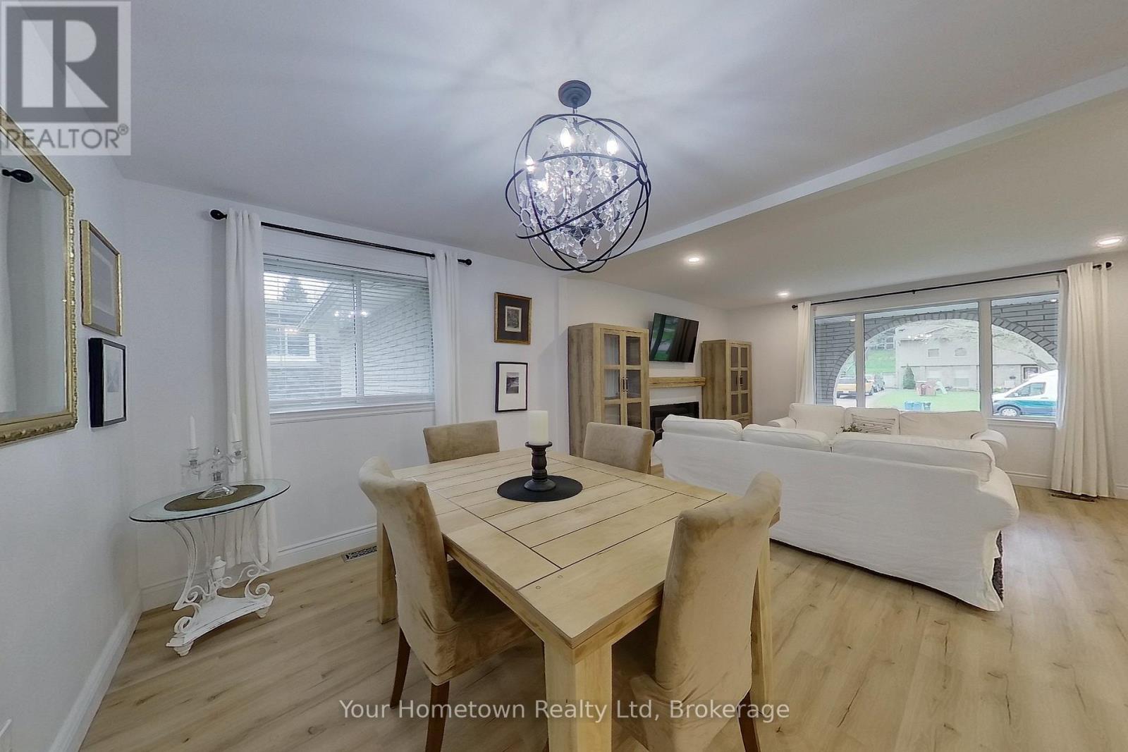 14 Braeside Street, Centre Wellington (Fergus), Ontario  N1M 2Y8 - Photo 17 - X13100982