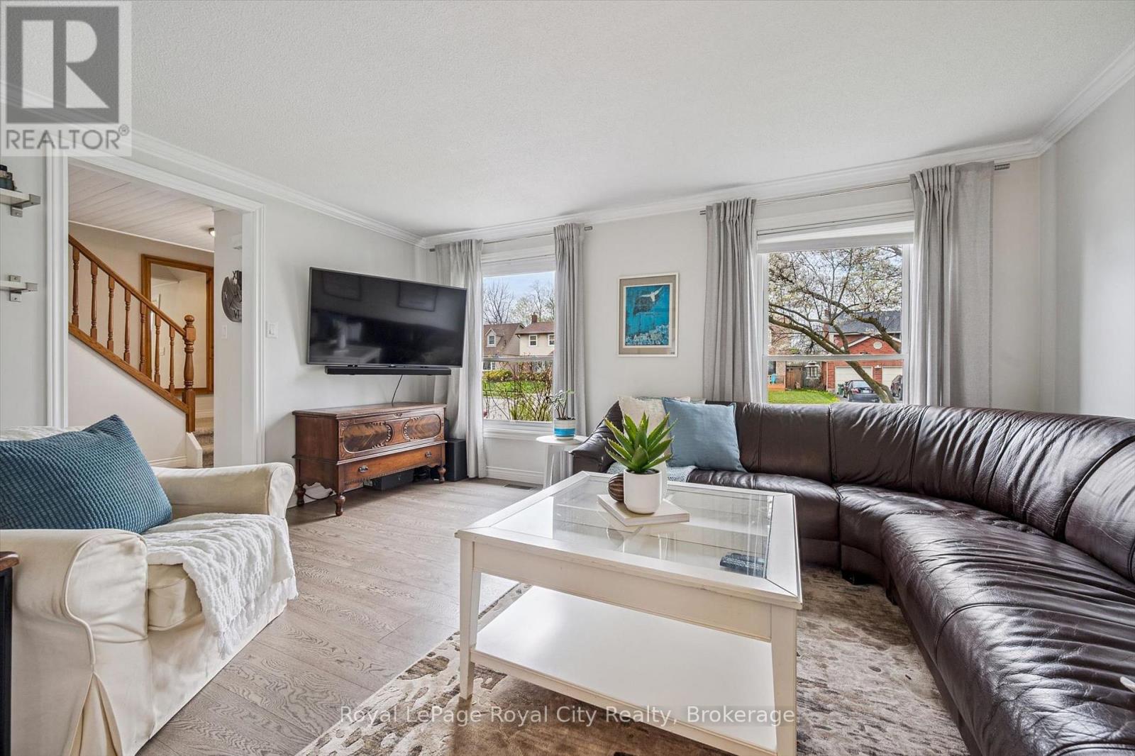 256 West Acres Drive, Guelph (Willow West/sugarbush/west Acres), Ontario  N1H 7P1 - Photo 8 - X13101012