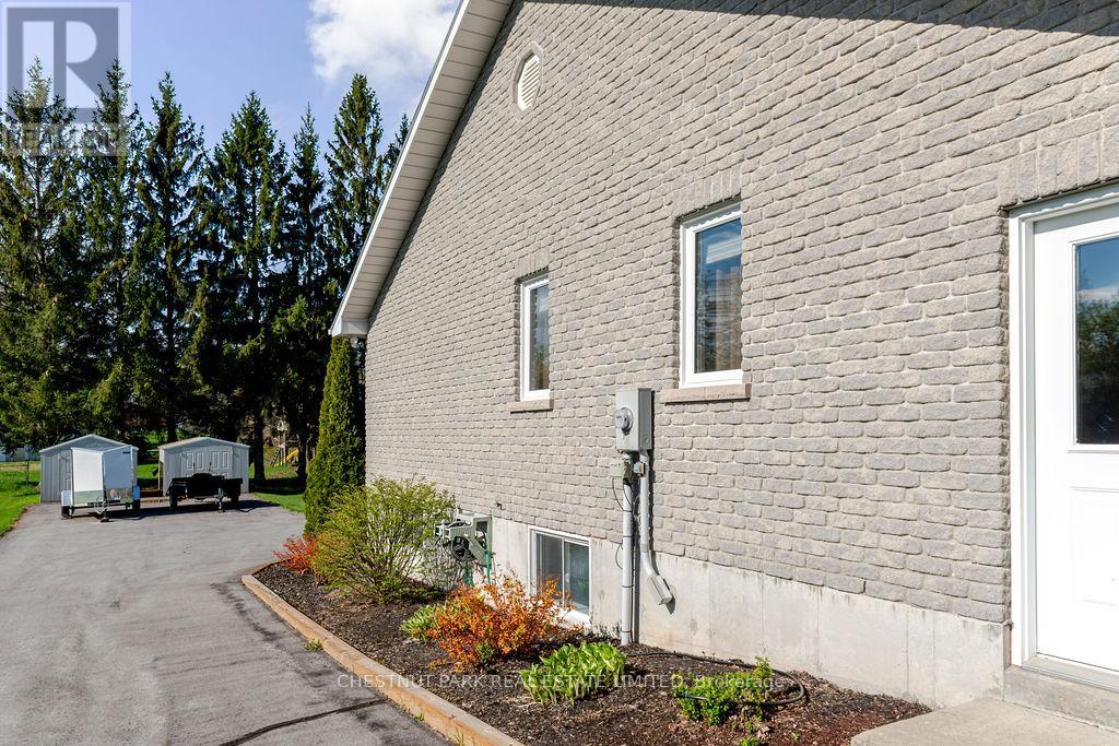 529 Main Street, Prince Edward County (Bloomfield Ward), Ontario  K0K 1G0 - Photo 4 - X13101102