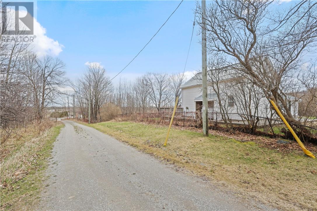 532 Highway 540, Little Current, Ontario  P0P 1K0 - Photo 14 - 2127577