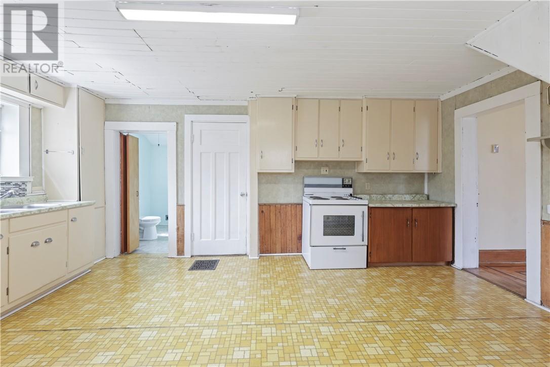 532 Highway 540, Little Current, Ontario  P0P 1K0 - Photo 17 - 2127577