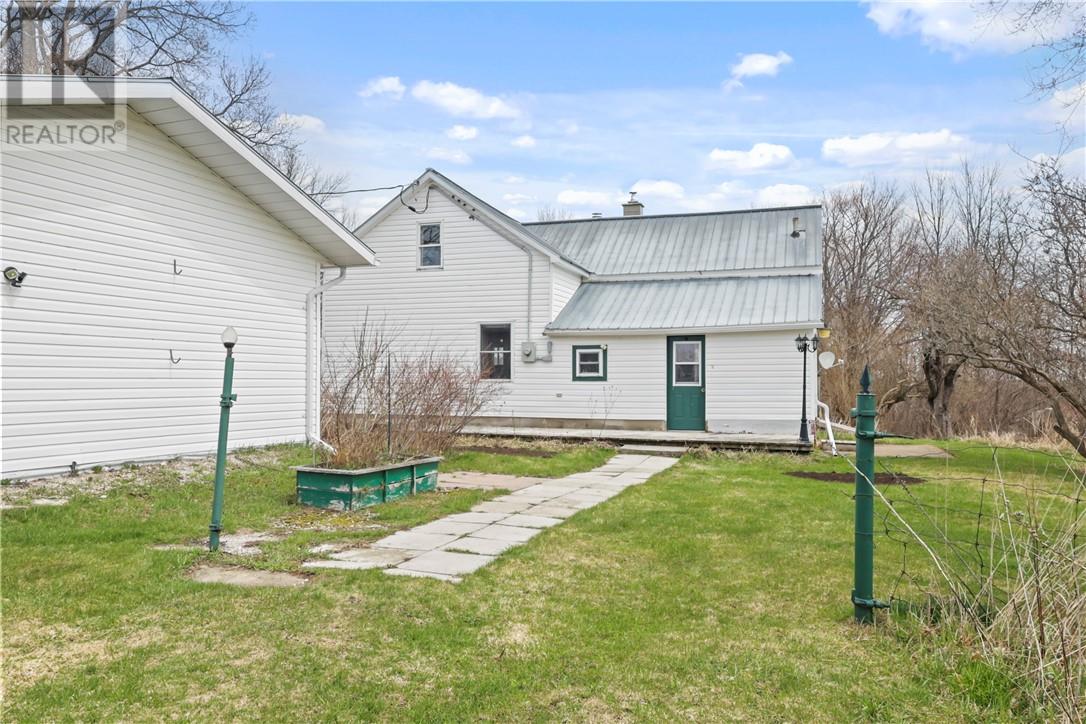 532 Highway 540, Little Current, Ontario  P0P 1K0 - Photo 8 - 2127577
