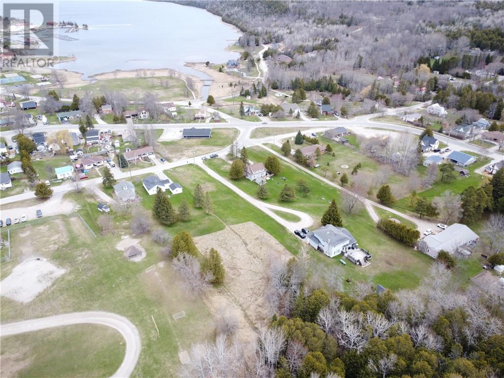 29 Hall Street, Gore Bay, Ontario  P0P 1H0 - Photo 11 - 2127465
