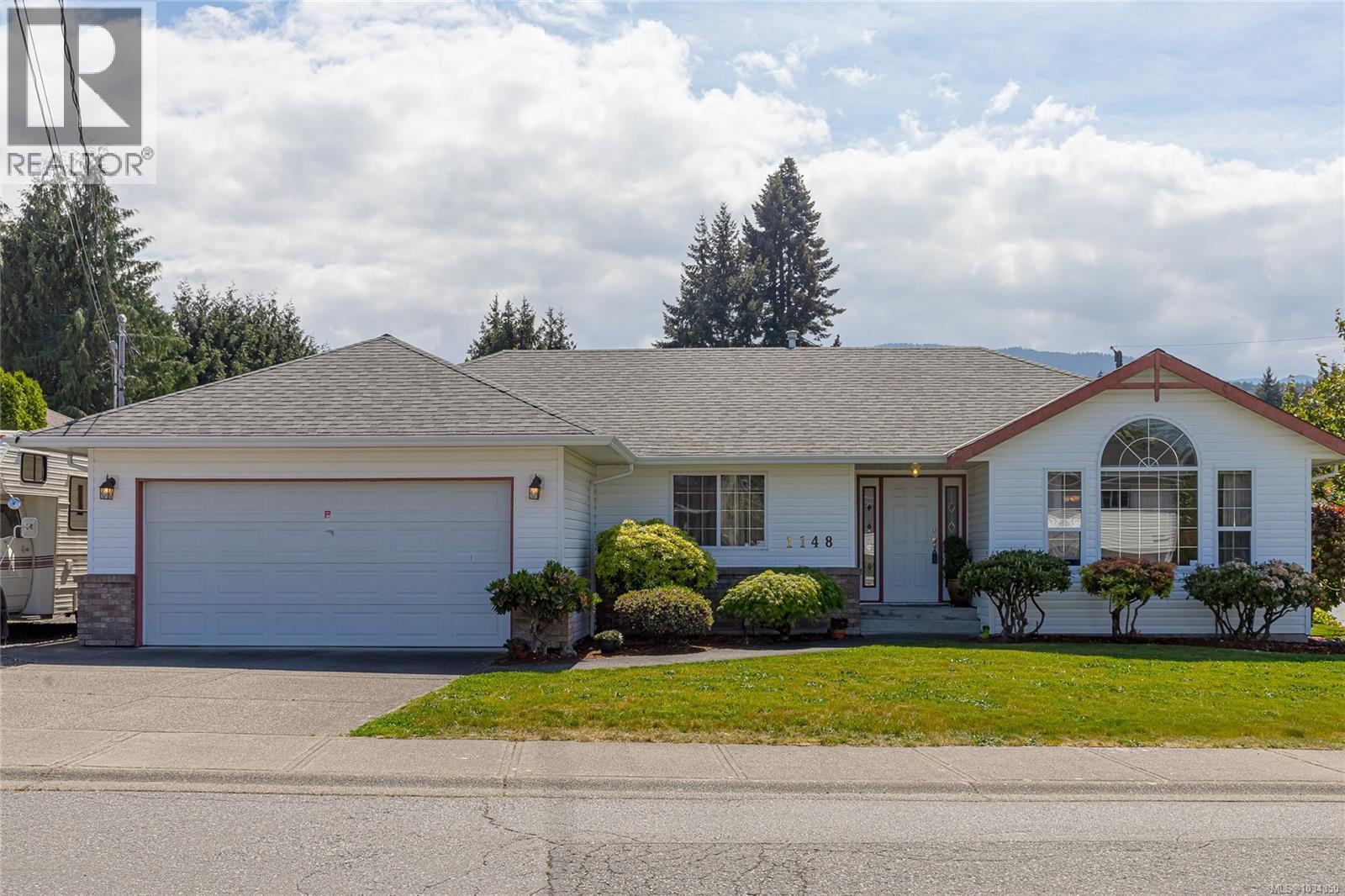 1148 Cloke Rd, Ladysmith, British Columbia