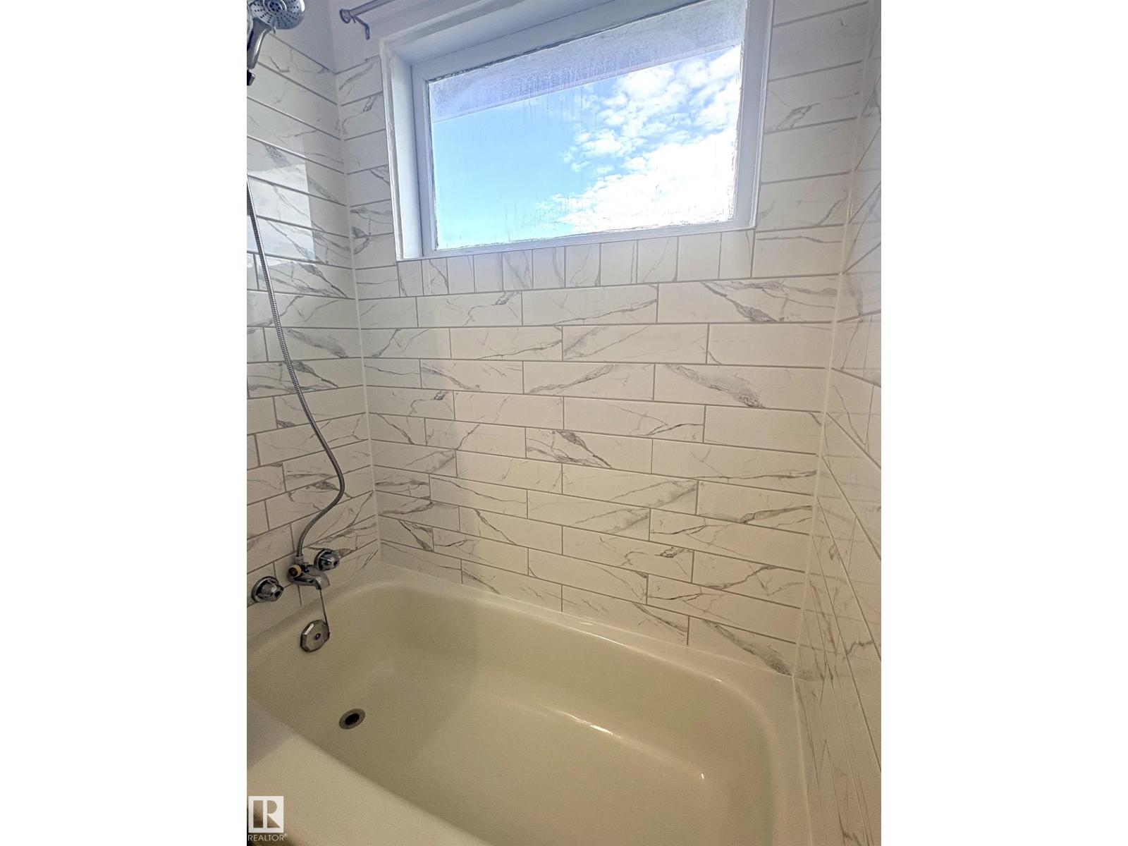 16321 109a Av Nw, Edmonton, Alberta  T5P 1C5 - Photo 32 - E4486493