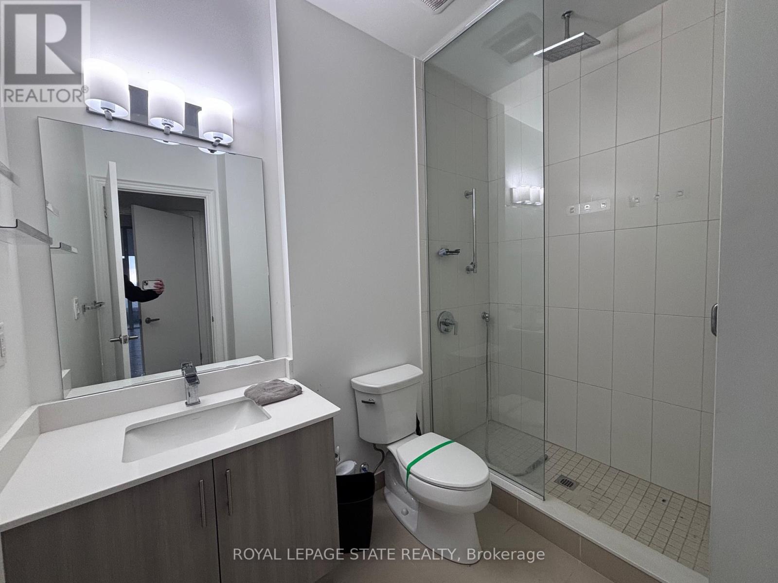 905 - 550 North Service Road, Grimsby, Ontario  L3M 0H9 - Photo 12 - X12804926