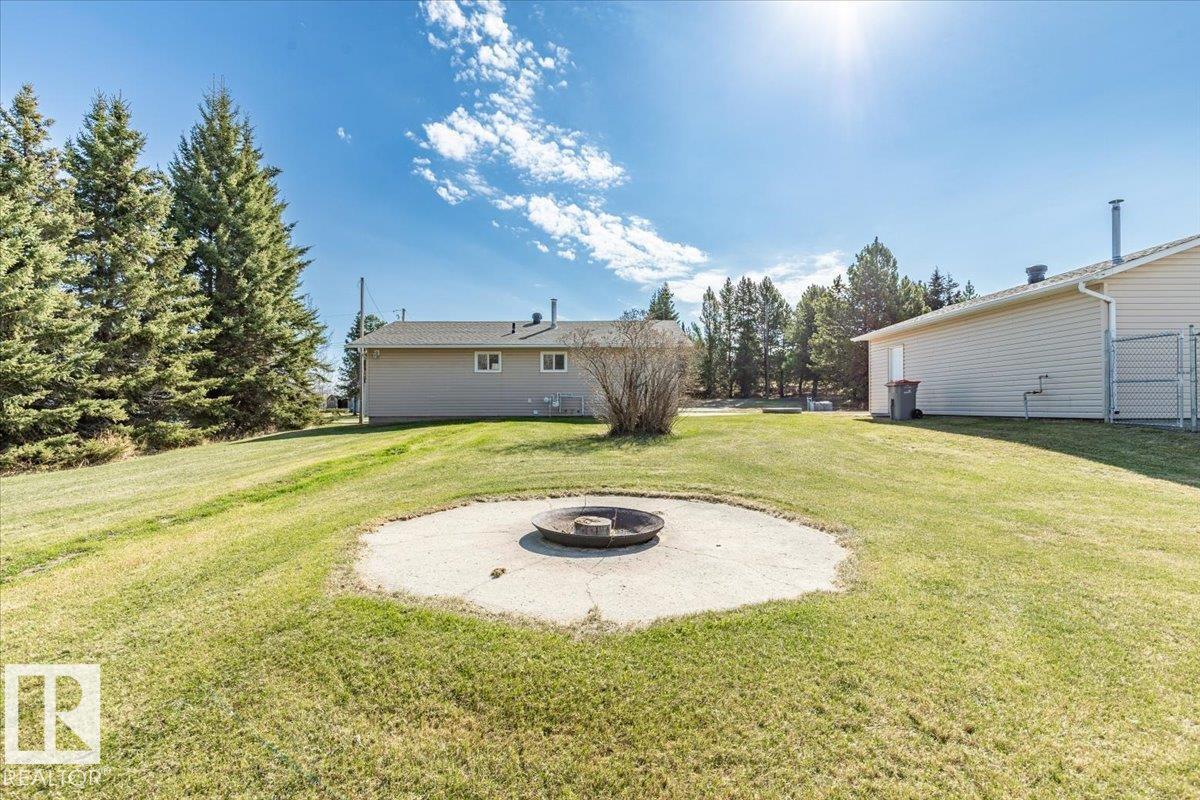 417 Swedberg St, Rural Wetaskiwin County, Alberta  T0C 2C0 - Photo 5 - E4486492