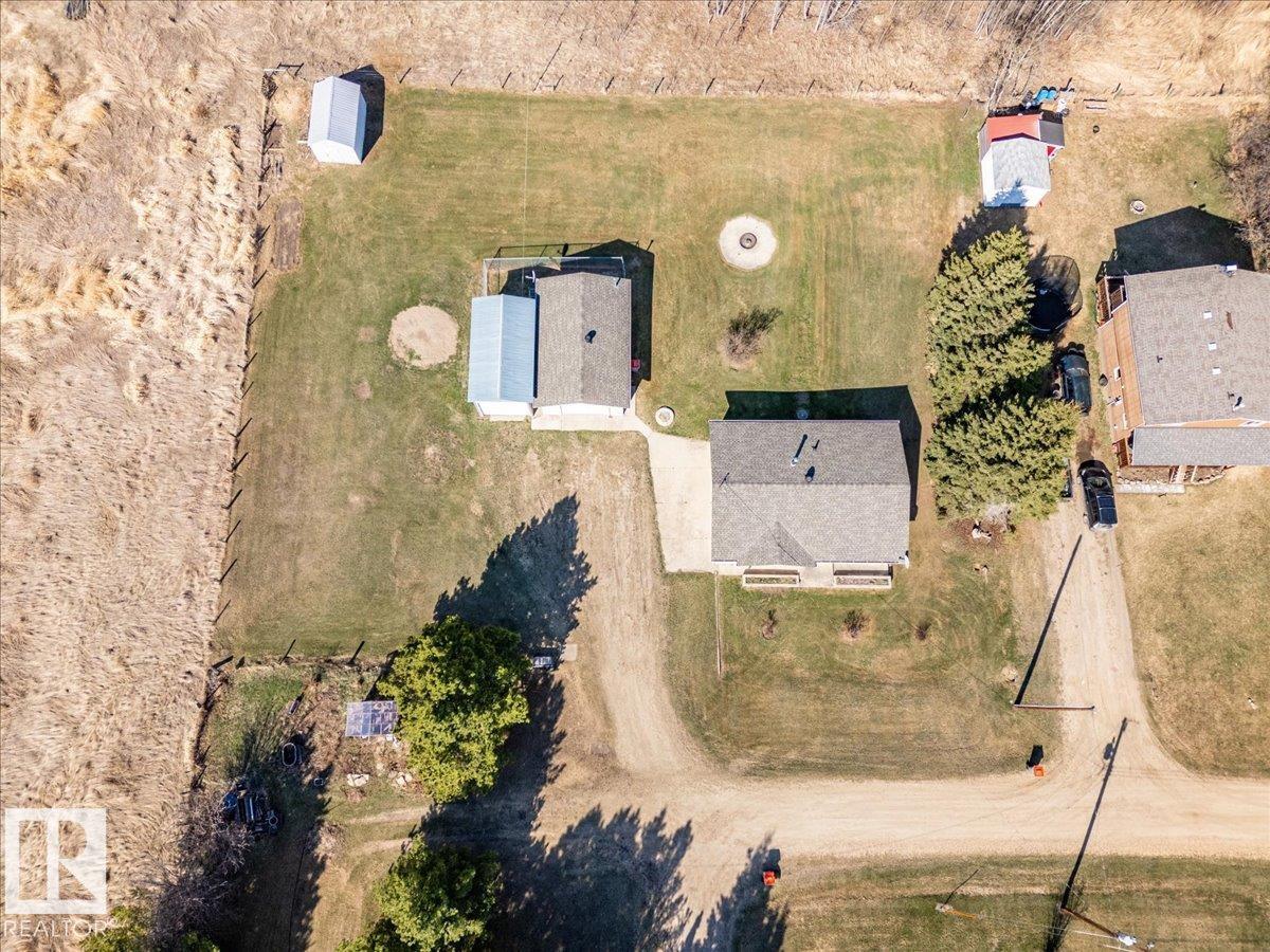 417 Swedberg St, Rural Wetaskiwin County, Alberta  T0C 2C0 - Photo 6 - E4486492