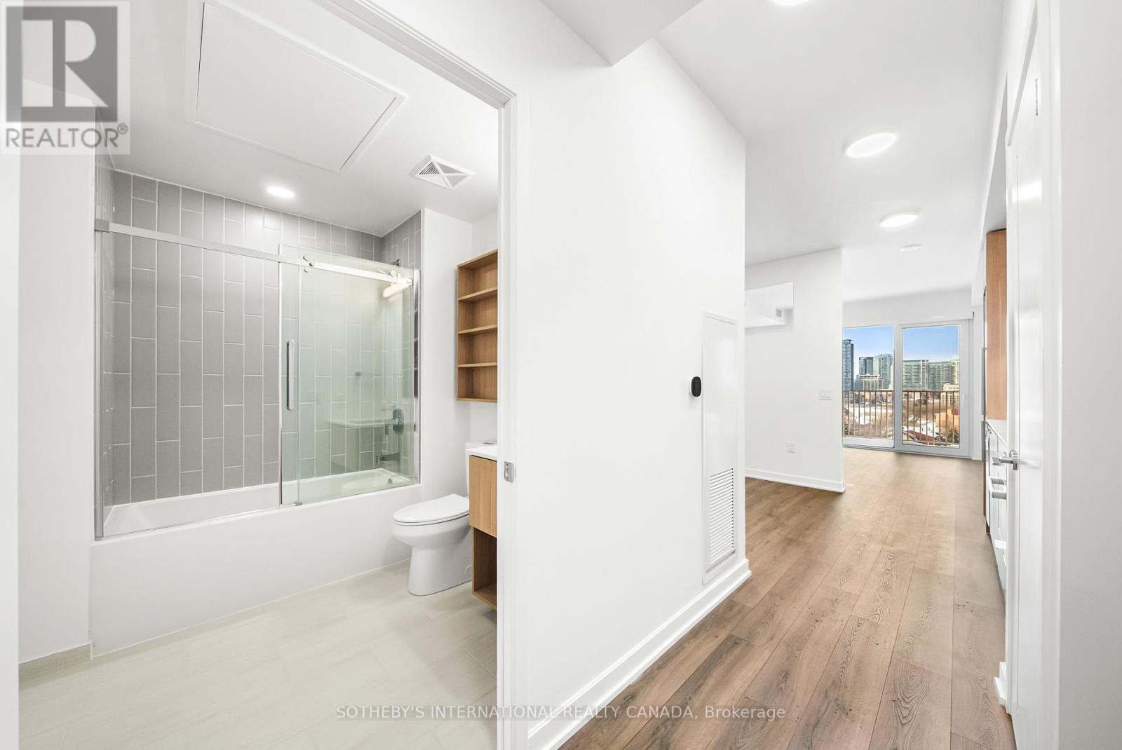 1413 - 88 Bathurst Street, Toronto (Niagara), Ontario  M5V 0W8 - Photo 3 - C13100964
