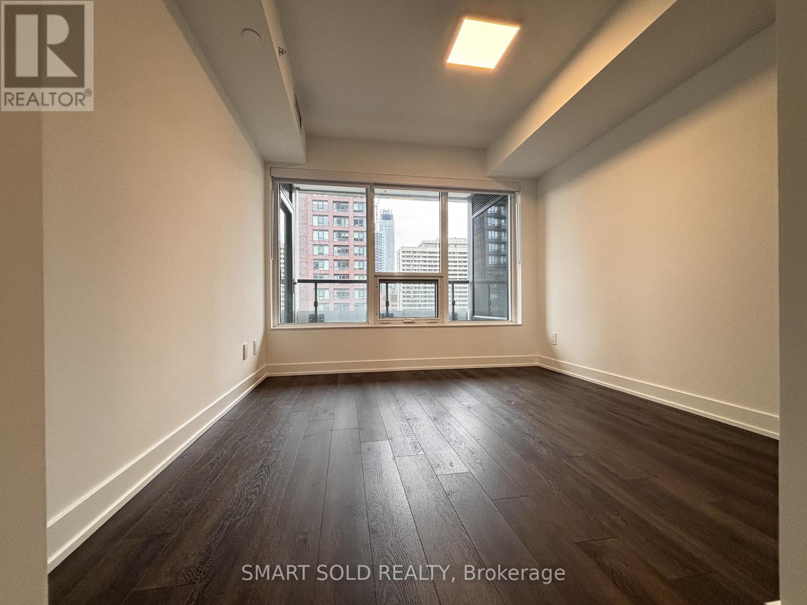 1402 - 603 Sherbourne Street, Toronto (North St. James Town), Ontario  M4X 1K7 - Photo 6 - C13100984