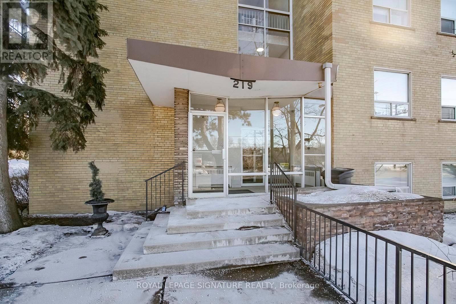 305 - 219 Wilson Avenue, Toronto (Bedford Park-Nortown), Ontario  M5M 3B2 - Photo 3 - C13100996