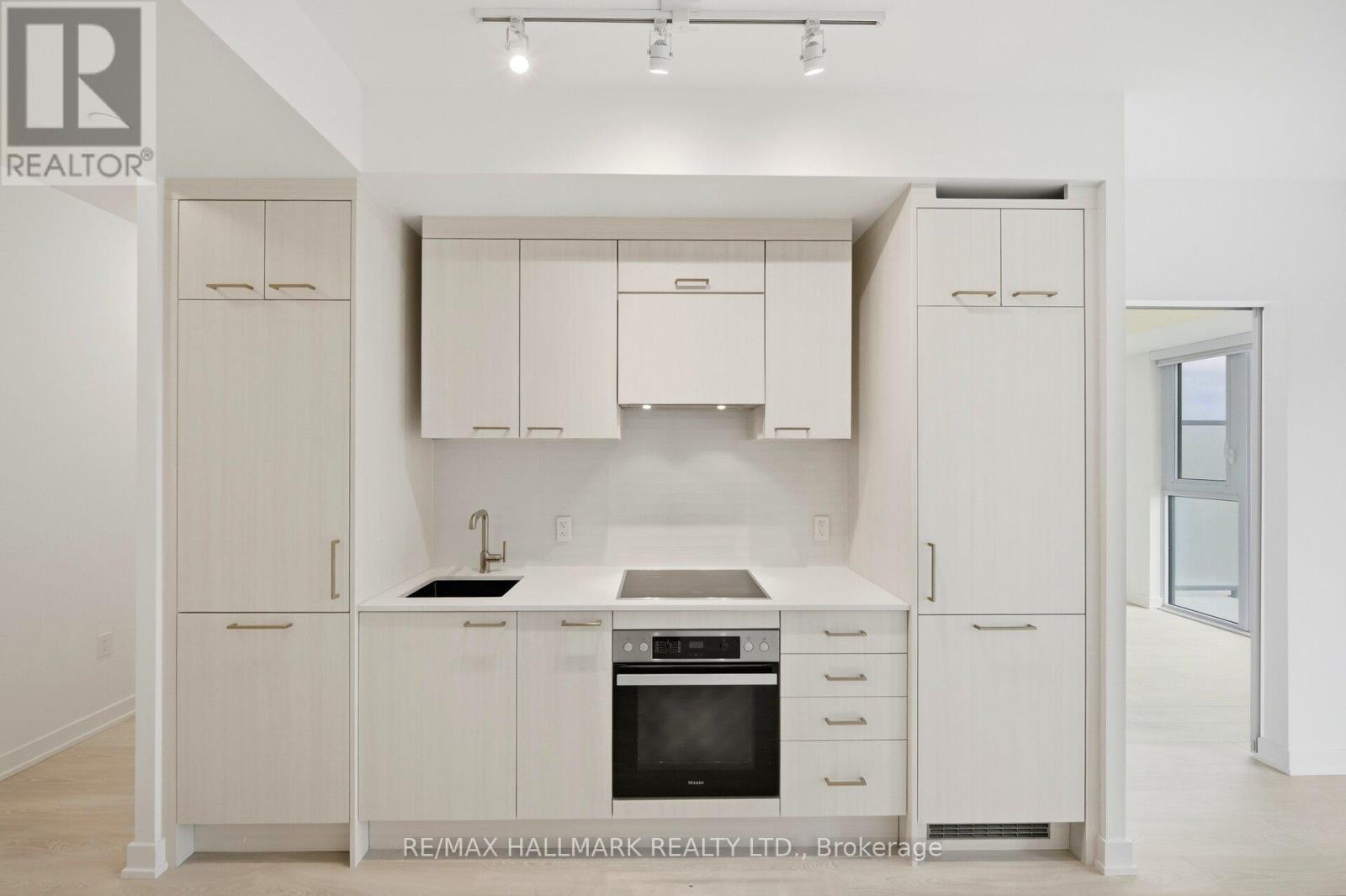 2408 - 634 Church Street, Toronto, Ontario  M4Y 0G9 - Photo 9 - C13101016