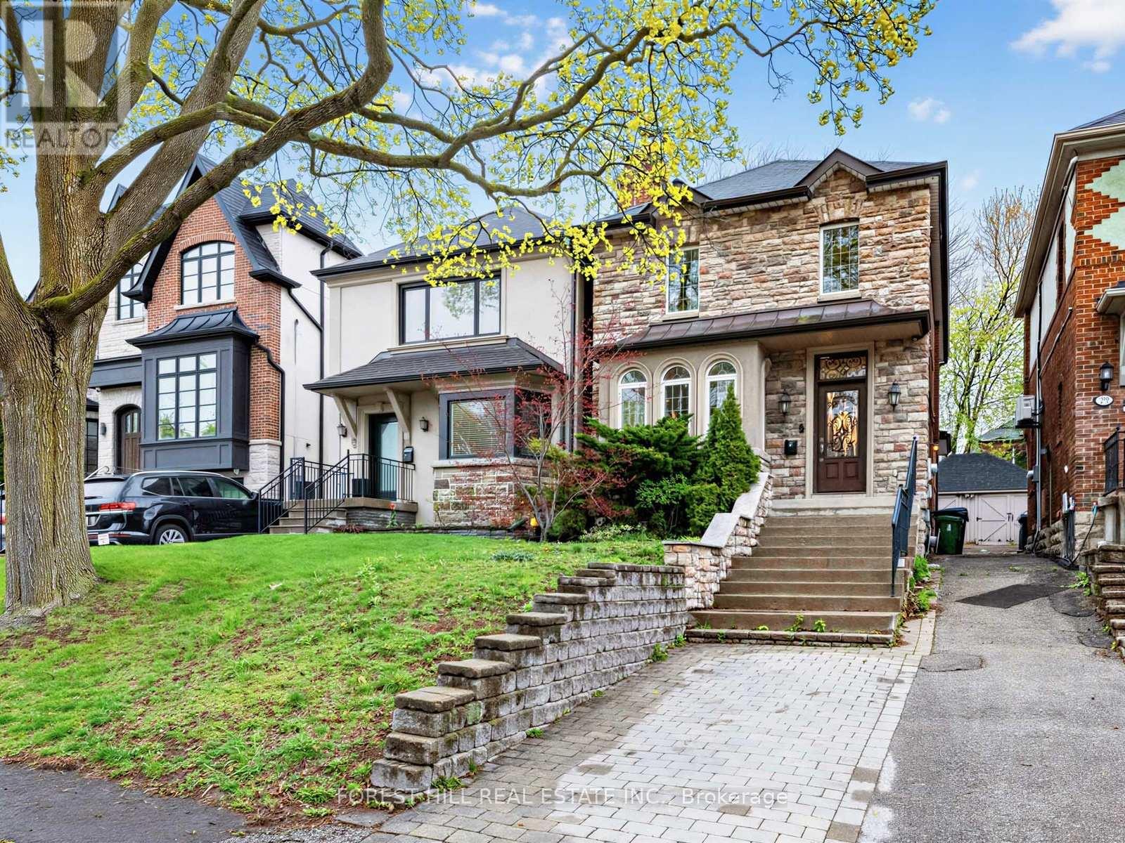 31 Latimer Avenue, Toronto (Lawrence Park South), Ontario  M5N 2M1 - Photo 2 - C13101042
