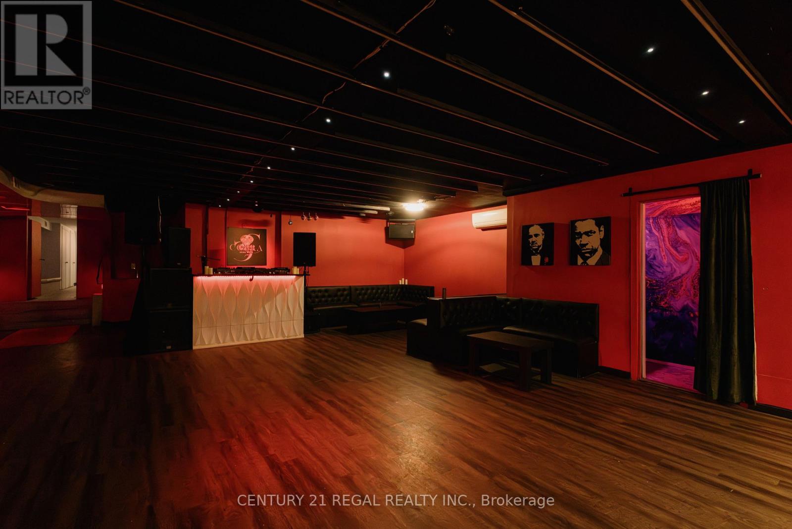 656 College Street, Toronto (Palmerston-Little Italy), Ontario  M6G 1B8 - Photo 6 - C13101126
