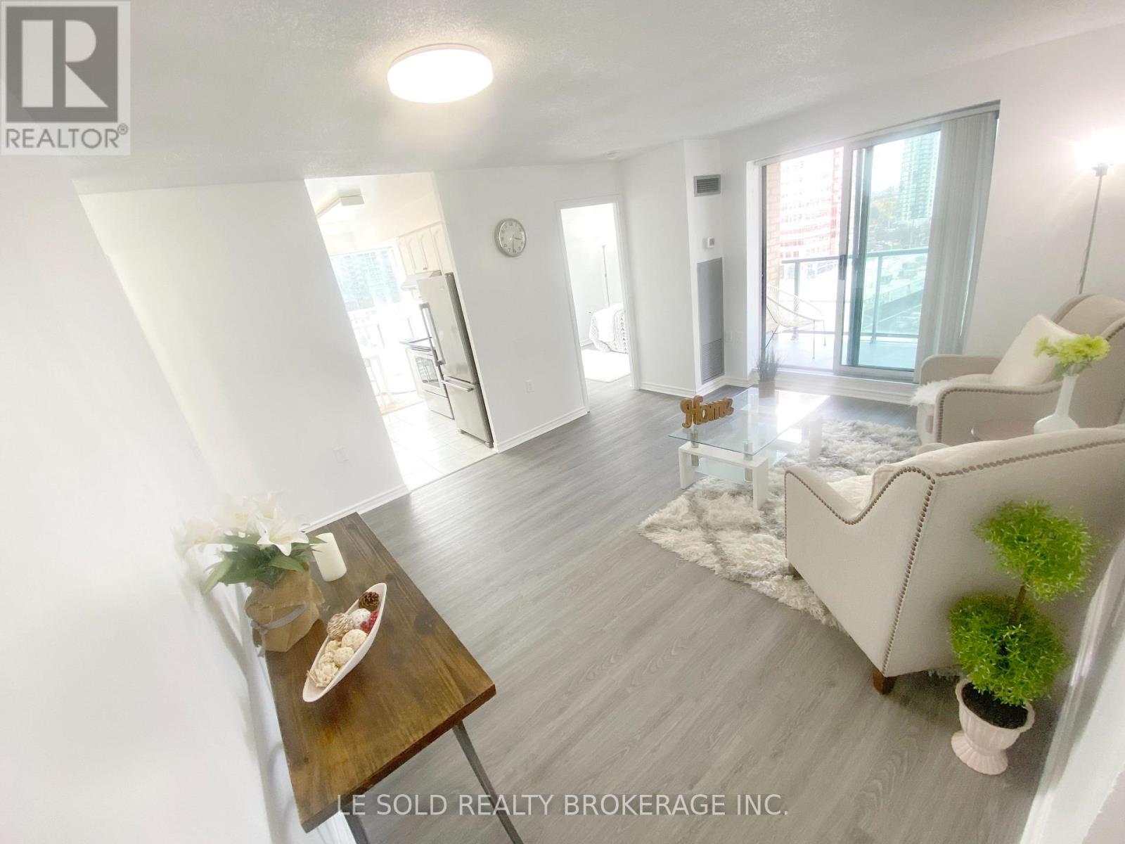 902 - 22 Olive Avenue, Toronto (Willowdale East), Ontario  M2N 7G6 - Photo 11 - C13101138