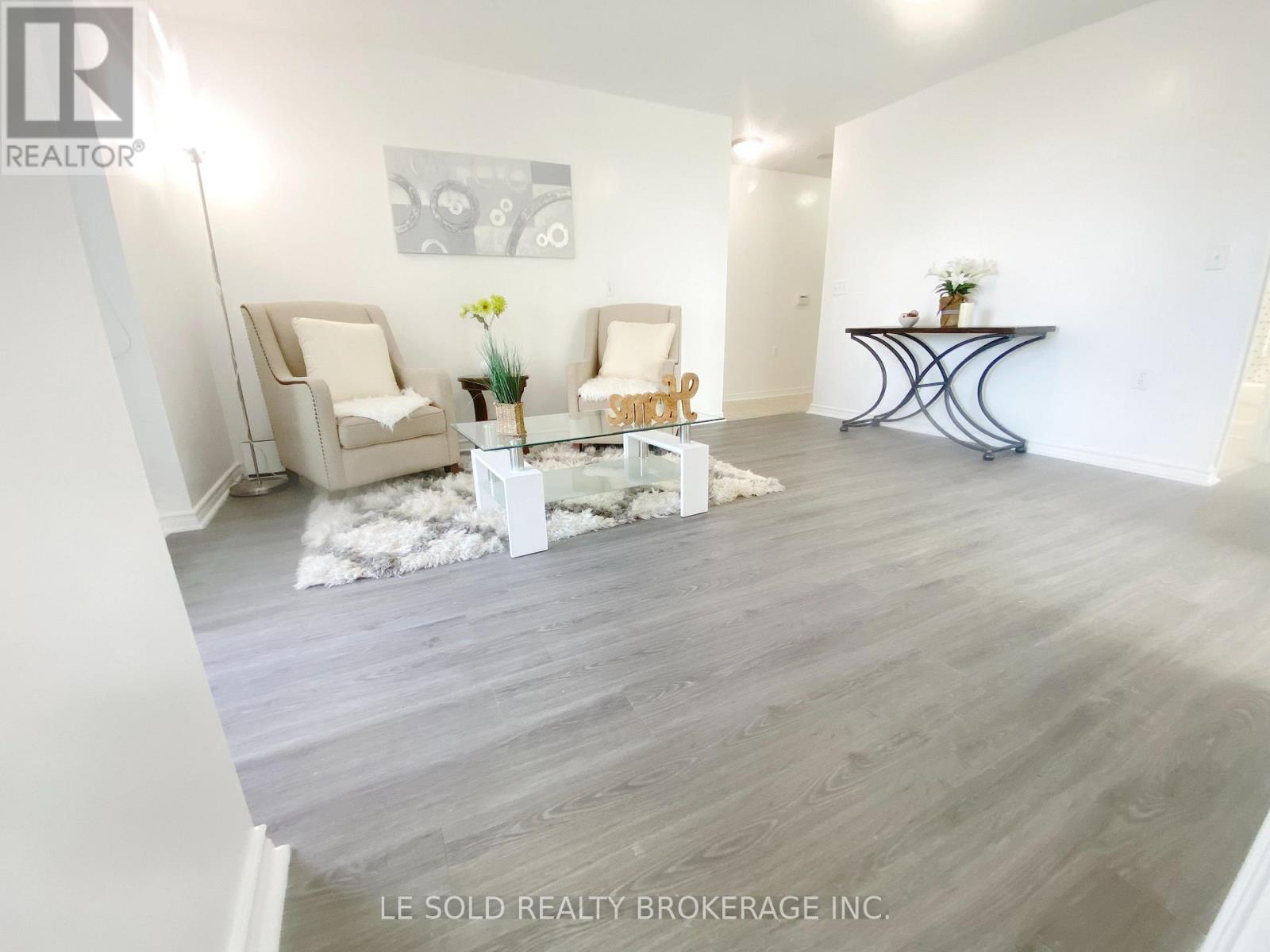 902 - 22 Olive Avenue, Toronto (Willowdale East), Ontario  M2N 7G6 - Photo 13 - C13101138