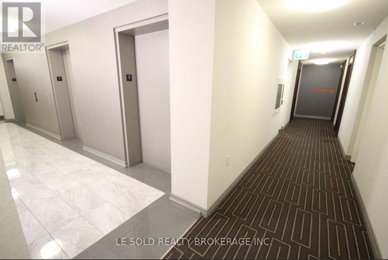 902 - 22 Olive Avenue, Toronto (Willowdale East), Ontario  M2N 7G6 - Photo 8 - C13101138