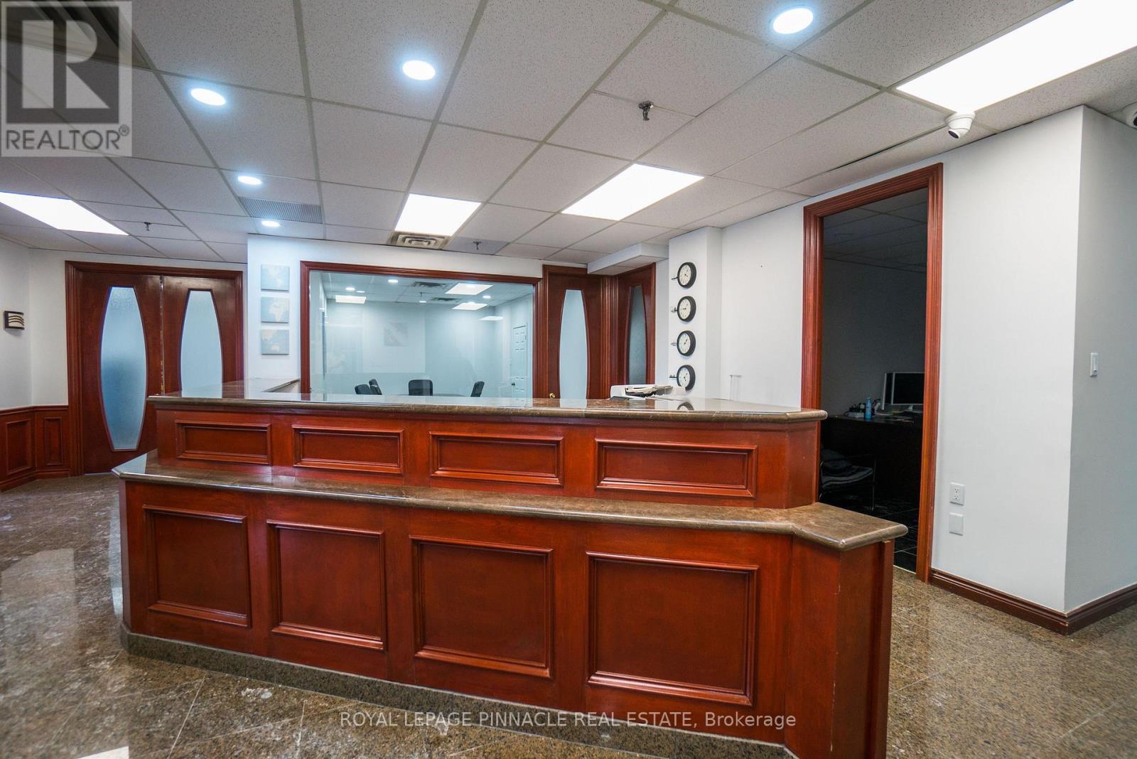 2009 - 1225 Kennedy Road, Toronto, Ontario  M1P 4Y1 - Photo 3 - E12842212