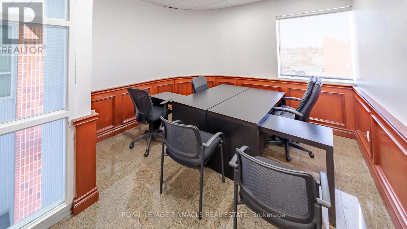 2019 - 1225 Kennedy Road, Toronto, Ontario  M1P 4Y1 - Photo 13 - E12856826