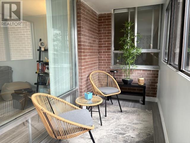 1701 - 5 Massey Square, Toronto, Ontario  M4C 5L6 - Photo 27 - E13100980