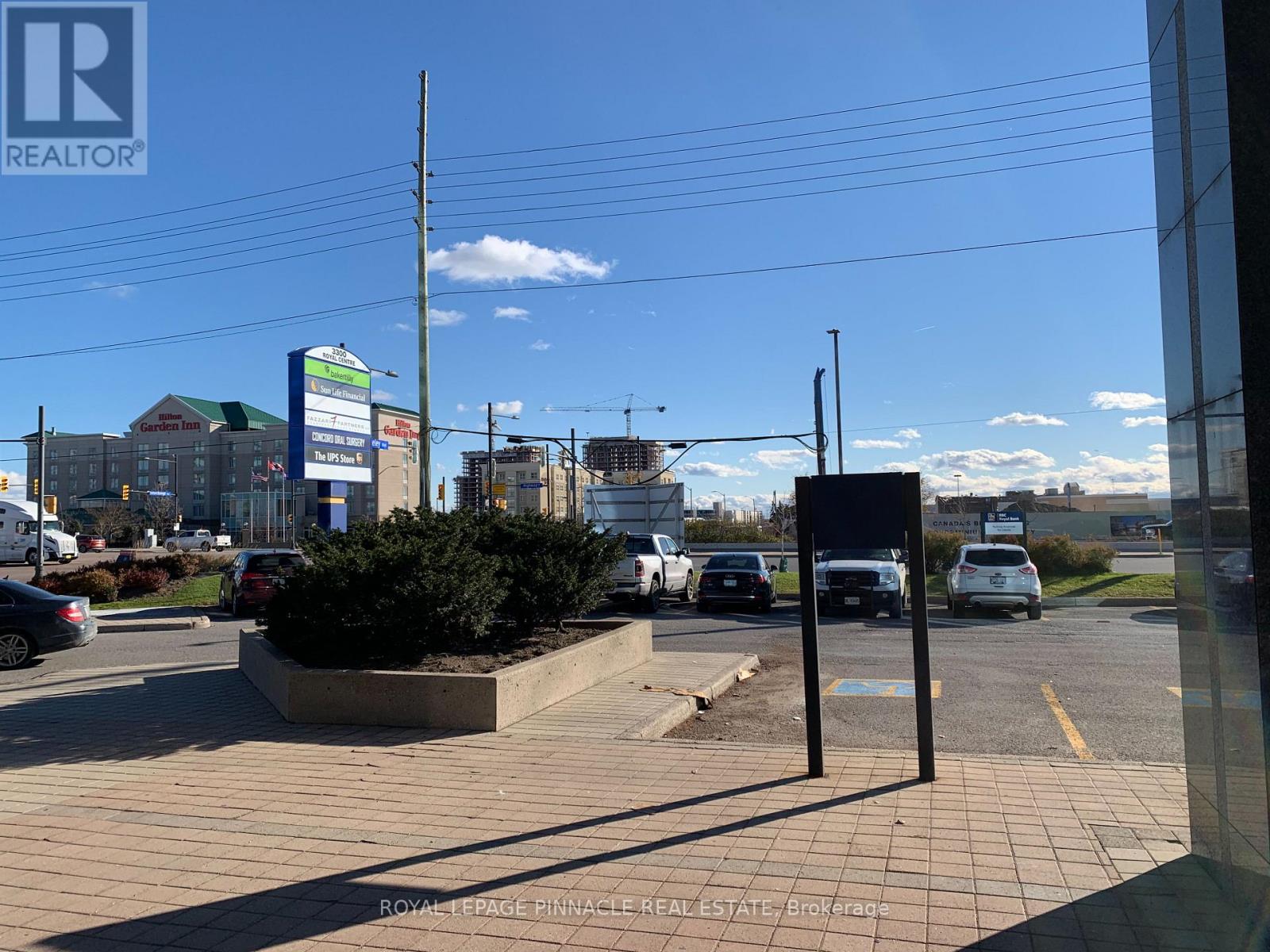 600-31 - 3300 Highway 7 Drive W, Vaughan, Ontario  L4L 1A6 - Photo 5 - N12824136