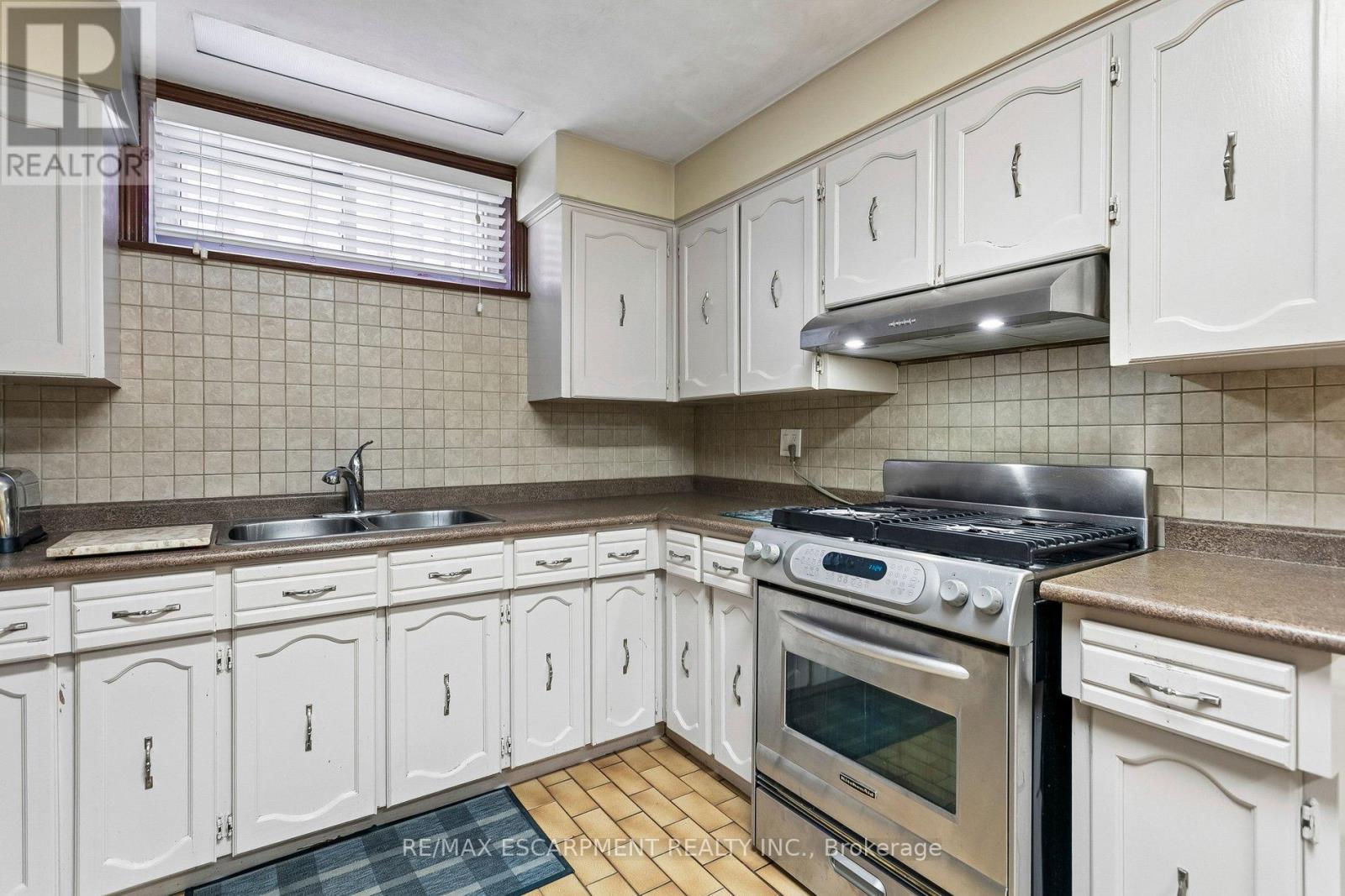 1400 Bough Beeches Boulevard, Mississauga, Ontario  L4W 3B5 - Photo 39 - W12899728