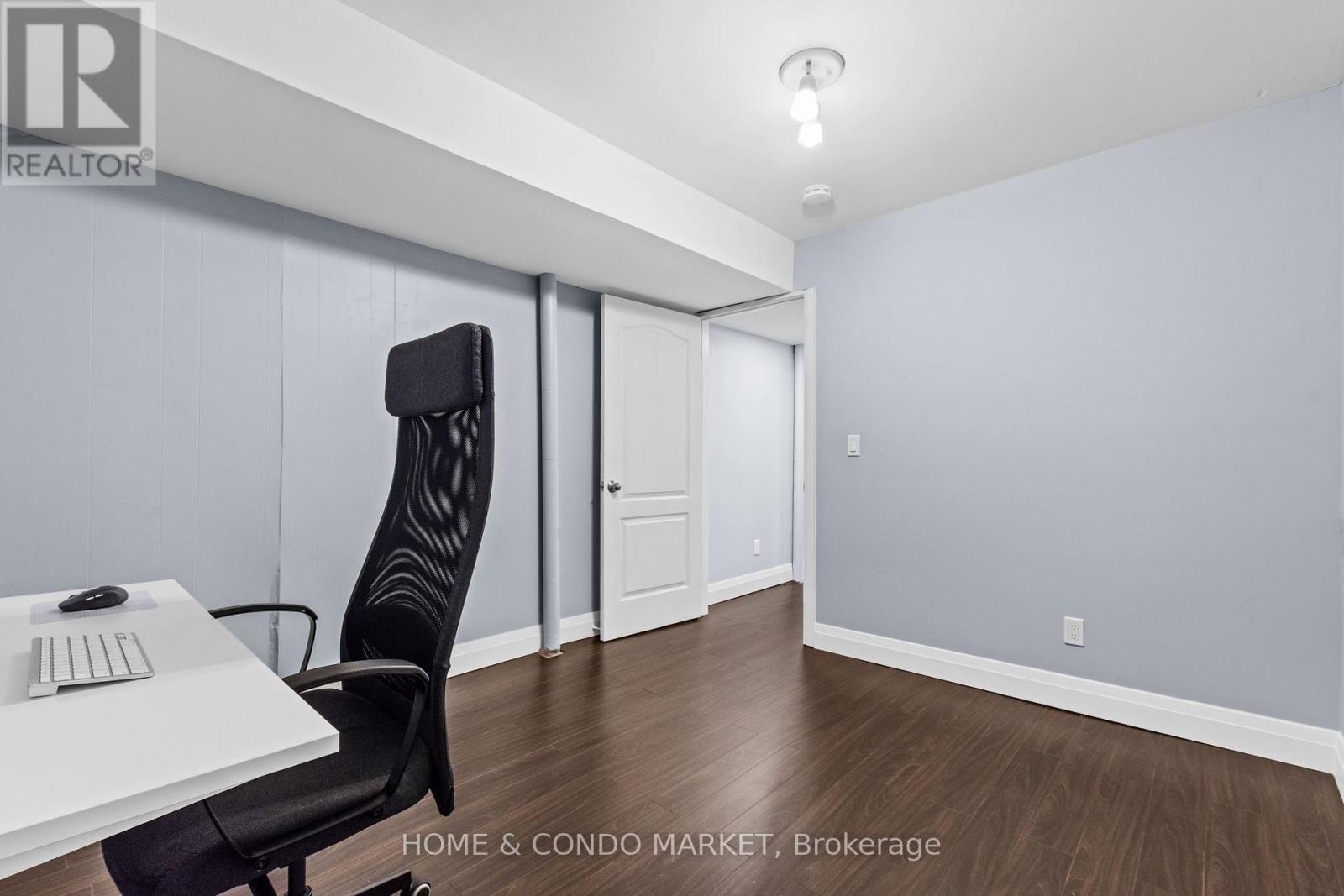 1392 Northmount Avenue, Mississauga, Ontario  L5E 1Y5 - Photo 33 - W13099568