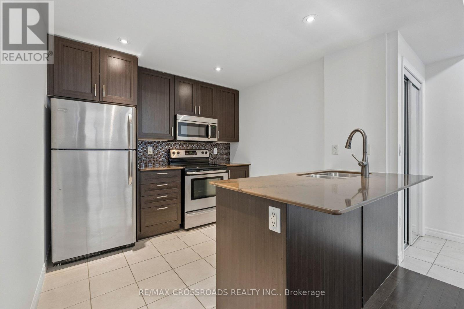 201 - 427 Aberdeen Avenue, Hamilton, Ontario  L8P 2S4 - Photo 10 - X13081916