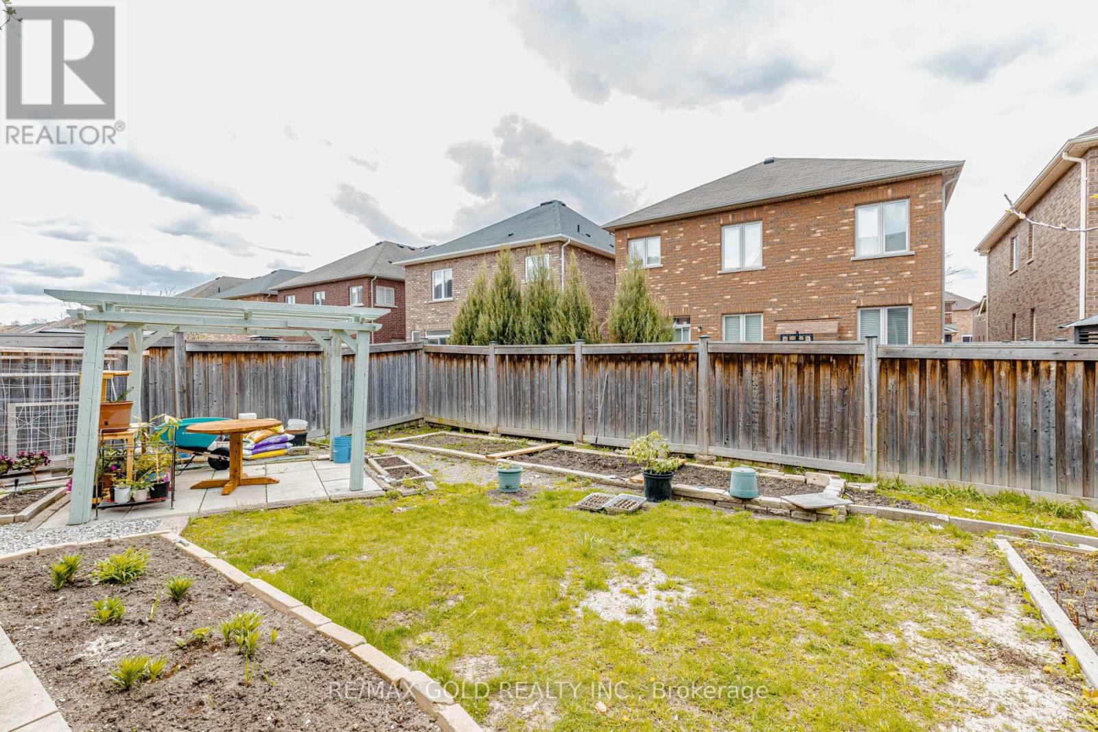 43 George Robinson Drive, Brampton, Ontario  L6Y 2E3 - Photo 48 - W13099922