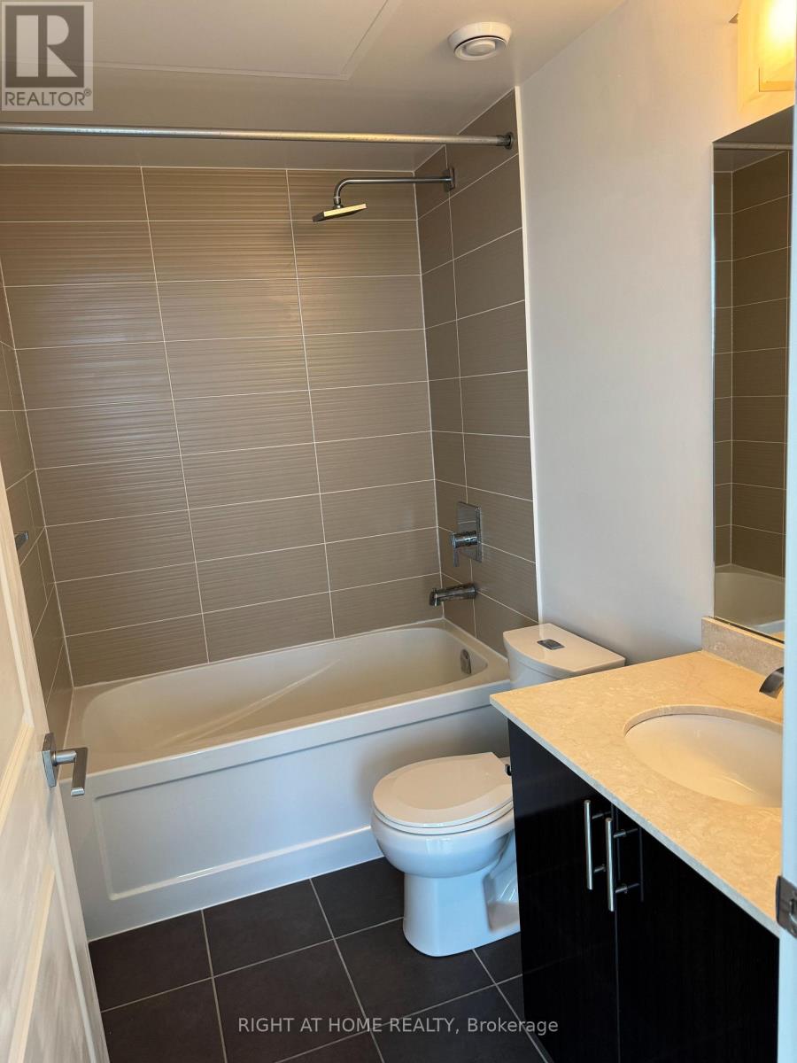 Ph1-106 - 7167 Yonge Street, Markham (Thornhill), Ontario  L3T 0E1 - Photo 5 - N13100992