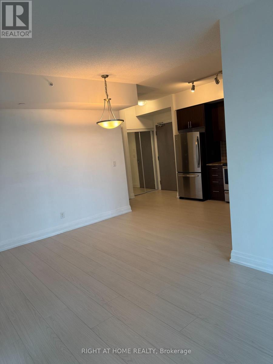 Ph1-106 - 7167 Yonge Street, Markham (Thornhill), Ontario  L3T 0E1 - Photo 8 - N13100992